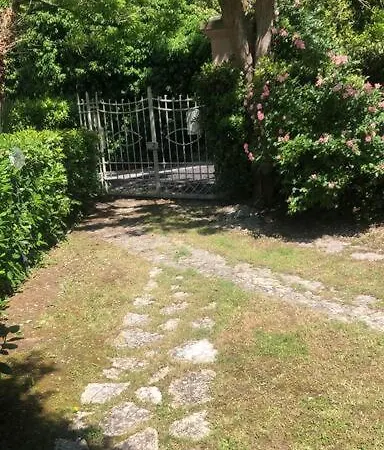 Villarosa Apartment *