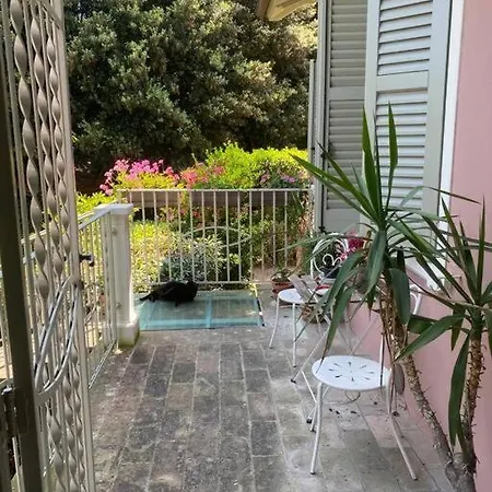 Villarosa Apartment *